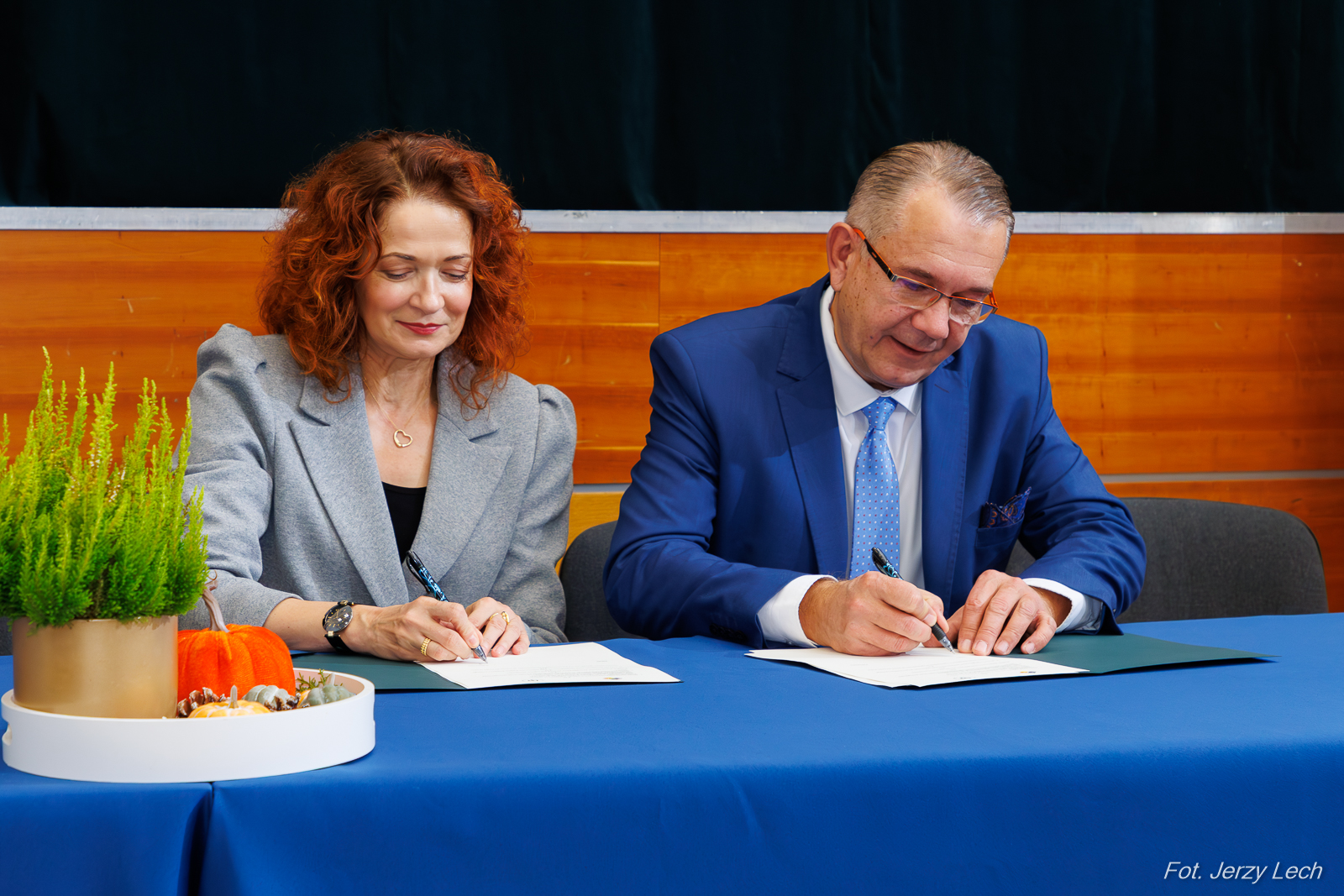 Podpisanie Umowy przez Dyrektora ACE i JM Rektor Politechniki Białostockiej